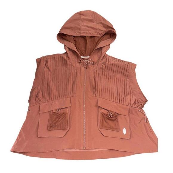 Free People Jackets & Blazers - Free People Movement NEW Pleaty Please Vest Small Size New Without Tag